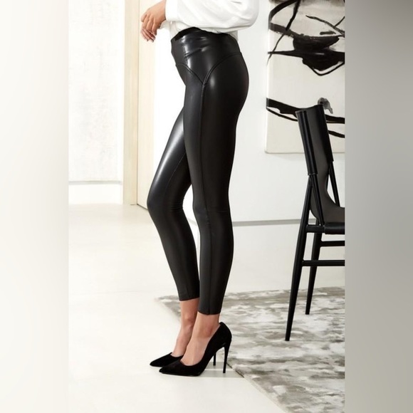 NEW | VENTI6 MOTION FAUX LEATHER LEGGING IN BLACK - Picture 2 of 7